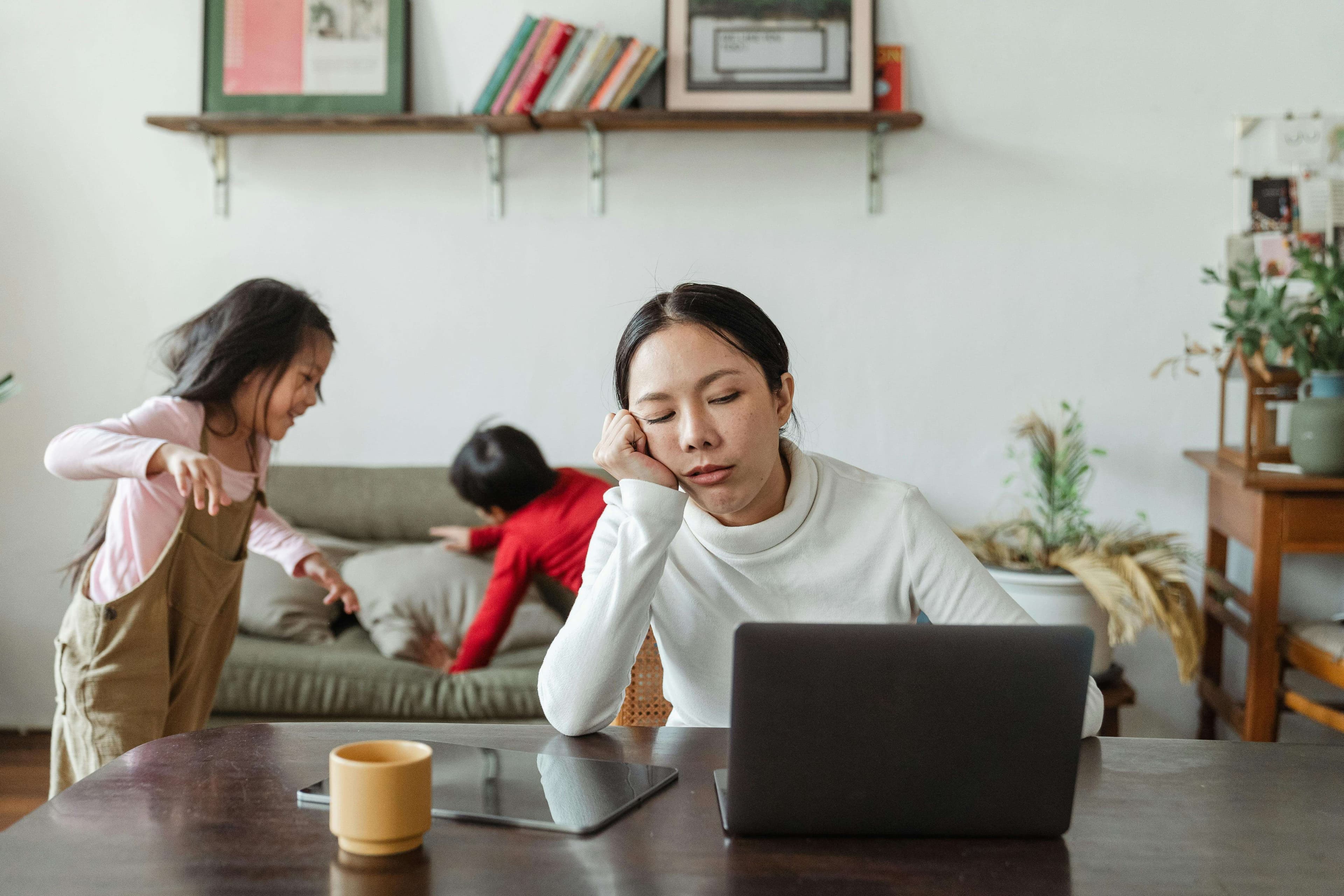 Detox Your Digital Life: Tips to Reduce Notification Fatigue